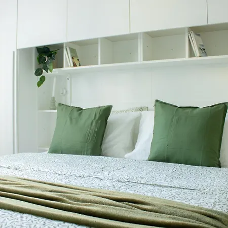 Mias Flat By Domusdimore