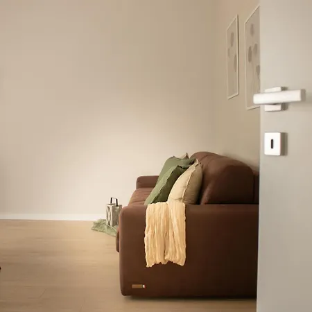 Daire Mias Flat By Domusdimore